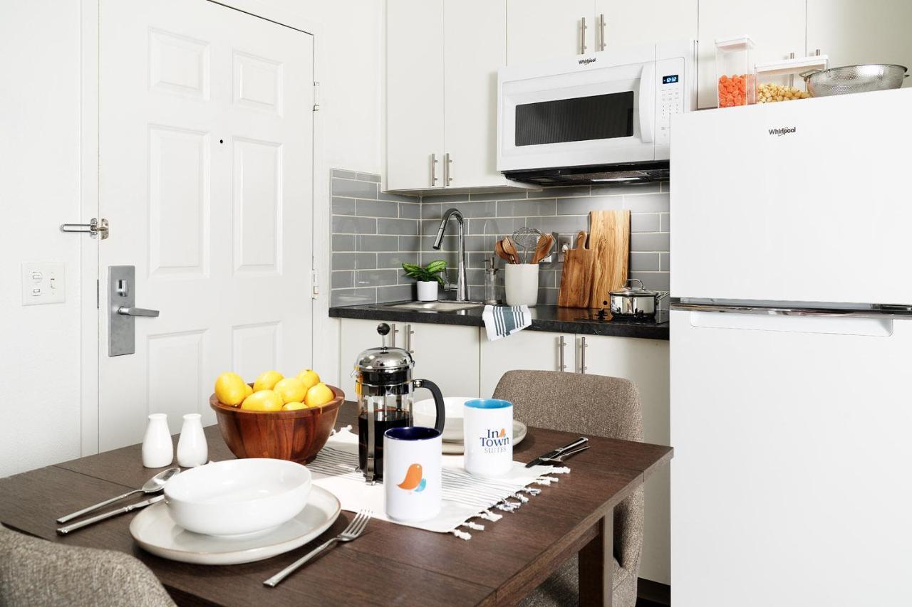 Intown Suites Extended Stay Charleston Sc - West Ashley エクステリア 写真
